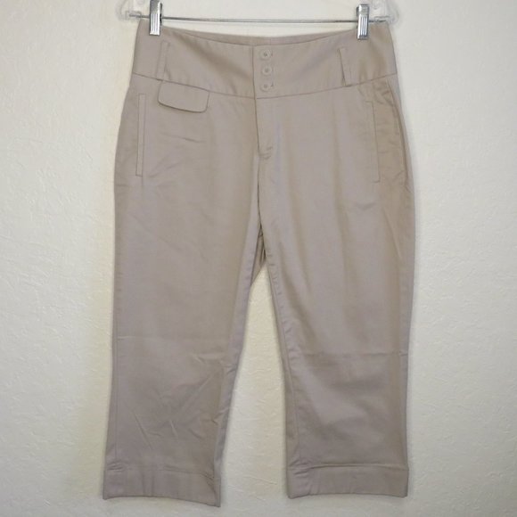 Banana Republic* Women's 1.5" Belt Loop Multipocketed Stretch Capri Pants~Size 4 - Picture 1 of 12